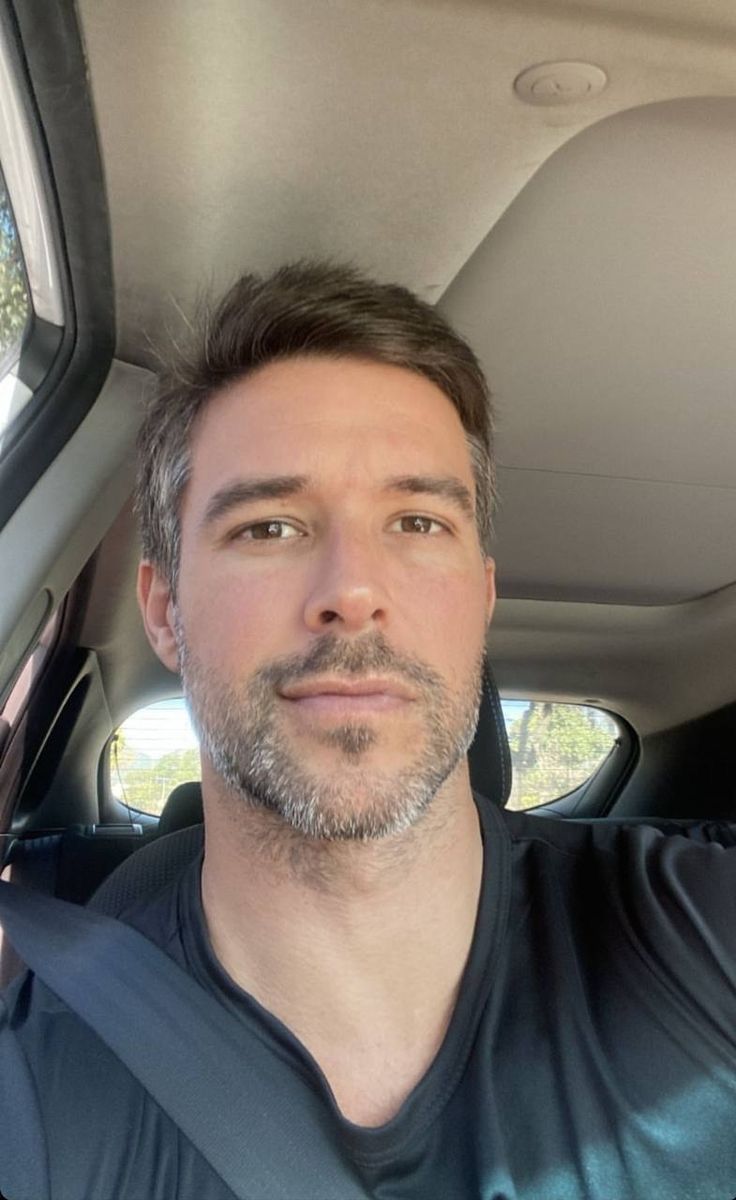 Michael Rayson - 𝟯𝟮 𝗺𝗶𝗻𝘂𝘁𝗲𝘀 𝗮𝗴𝗼